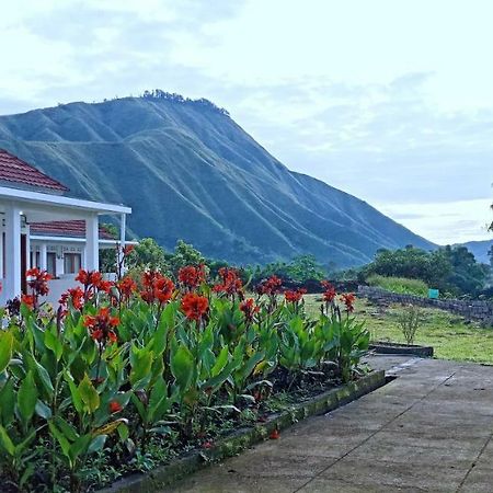 סמבלון לוואנג Rinjani Hill Hotel מראה חיצוני תמונה