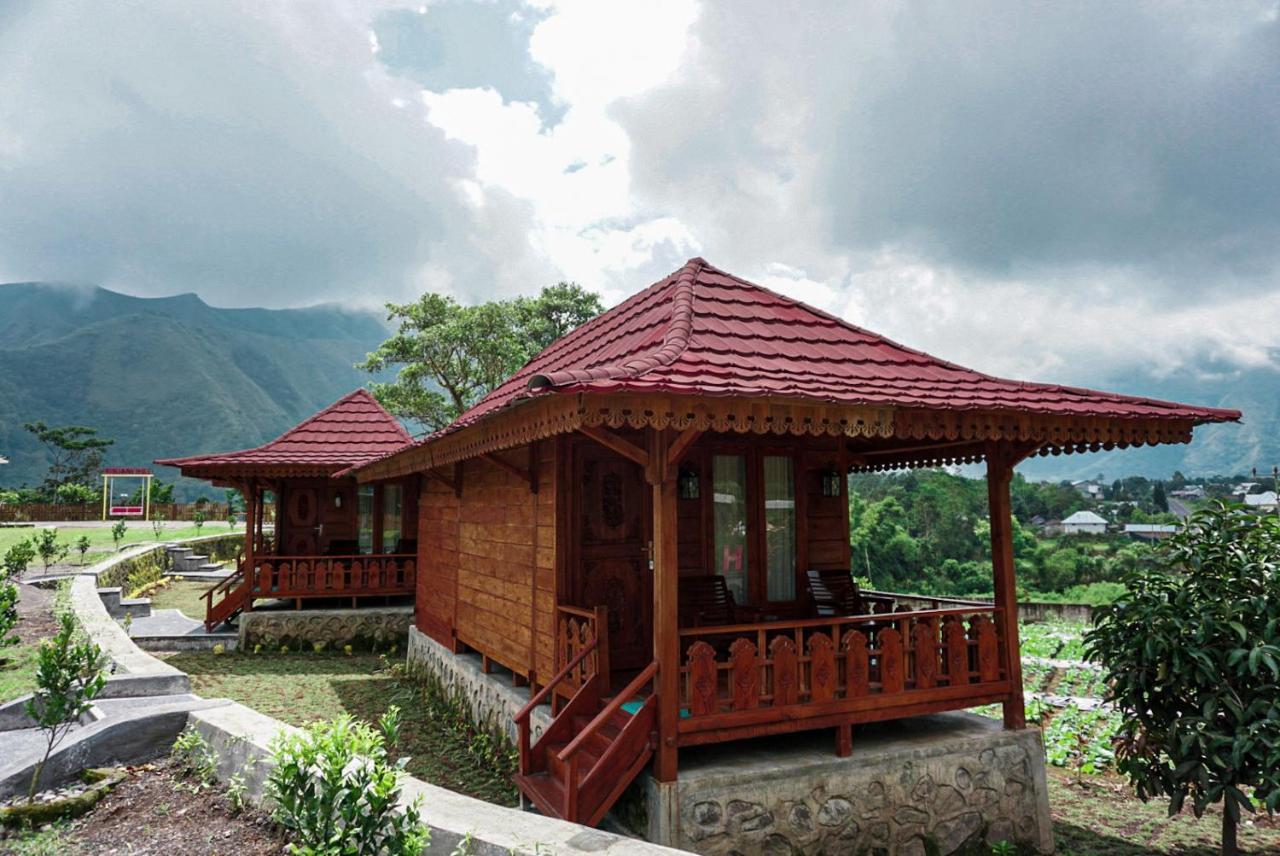 סמבלון לוואנג Rinjani Hill Hotel מראה חיצוני תמונה